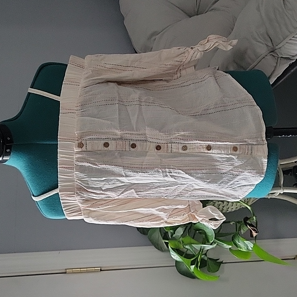 IZ Byer, XS off the shoulder blouse